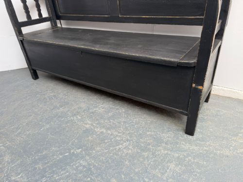 A GENUINE HUNGARIAN ANTIQUE OLD PINE PAINTED BLACK VICTORIAN 3 SEATER BENCH - ADDITIONAL PHOTO 6