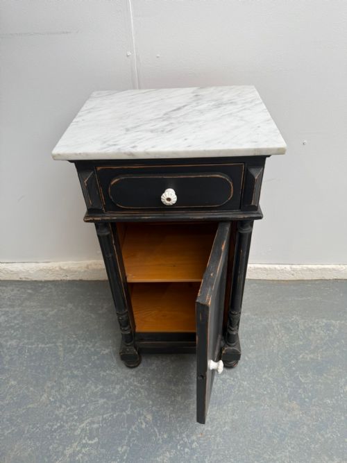 A GENUINE HUNGARIAN ANTIQUE PINE PAINTED BLACK MARBLE VICTORIAN BEDSIDE CABINET - ADDITIONAL PHOTO 6