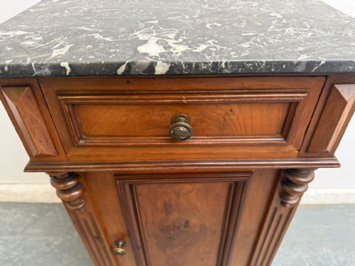 A GENUINE HUNGARIAN WALNUT MARBLE VICTORIAN BEDSIDE CABINET - ADDITIONAL PHOTO 6