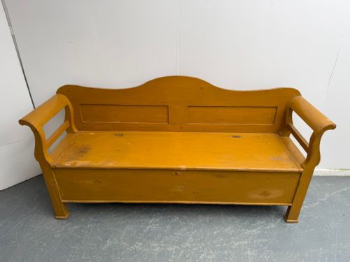 A LOVELY ORIGINALLY PAINTED HUNGARIAN ANTIQUE OLD PINE 3 SEATER VICTORIAN BENCH - ADDITIONAL PHOTO 8