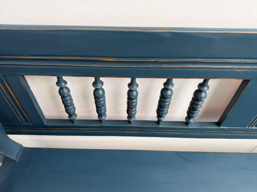 AN AMAZING PAINTED BLUE EARLY VICTORIAN ORIGINAL HUNGARIAN 3 SEATER BENCH - ADDITIONAL PHOTO 2