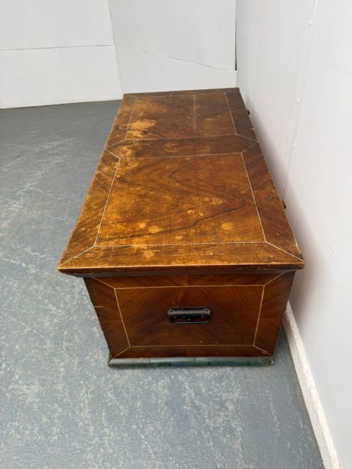 AN ORIGINALLY PAINTED ANTIQUE OLD PINE GENUINE HUNGARIAN ARTS CRAFTS BOX - ADDITIONAL PHOTO 2