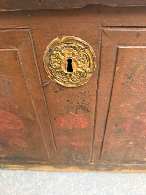 A REGENCY GENUINE HUNGARIAN PAINTED ANTIQUE OLD PINE SMALL BOX - ADDITIONAL PHOTO 8