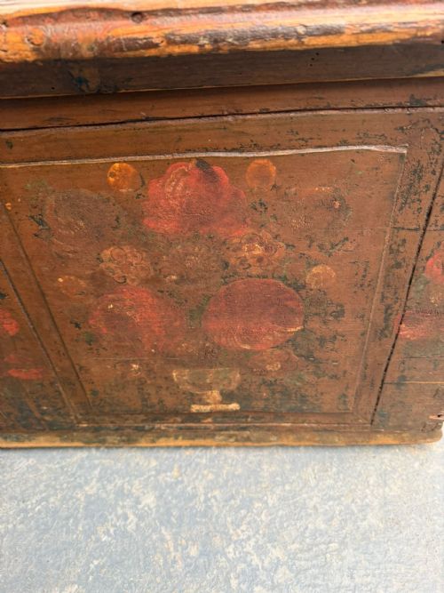 A REGENCY GENUINE HUNGARIAN PAINTED ANTIQUE OLD PINE SMALL BOX - ADDITIONAL PHOTO 11