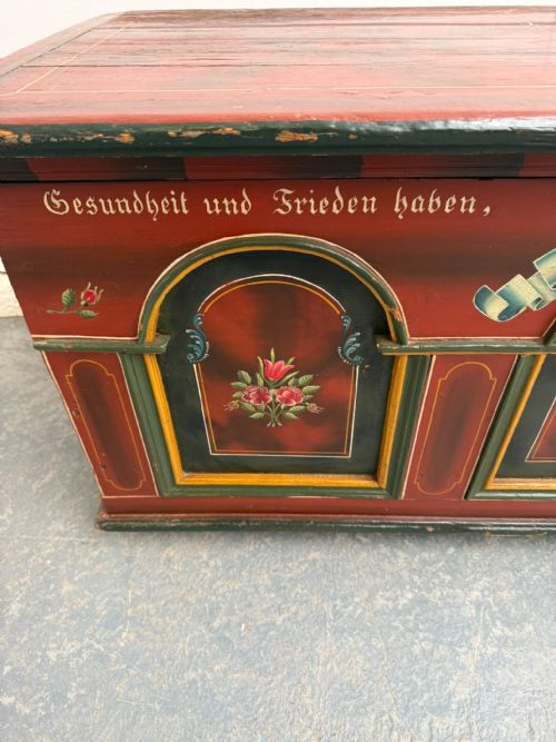 A LOVELY PAINTED ANTIQUE OLD PINE GENUINE HUNGARIAN LARGE BOX - ADDITIONAL PHOTO 7
