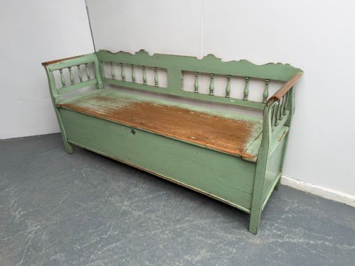 THE BEST EVER PAINTED GREEN EARLY GEORGIAN ORIGINAL HUNGARIAN 3 SEATER BENCH - ADDITIONAL PHOTO 1
