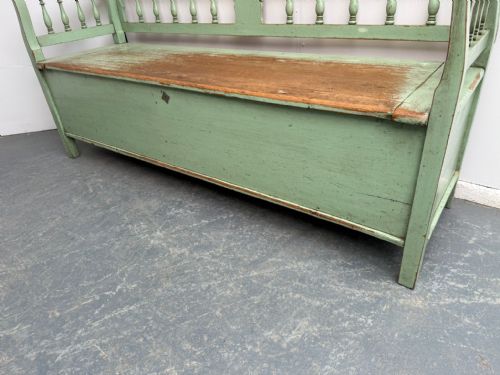 THE BEST EVER PAINTED GREEN EARLY GEORGIAN ORIGINAL HUNGARIAN 3 SEATER BENCH - ADDITIONAL PHOTO 3