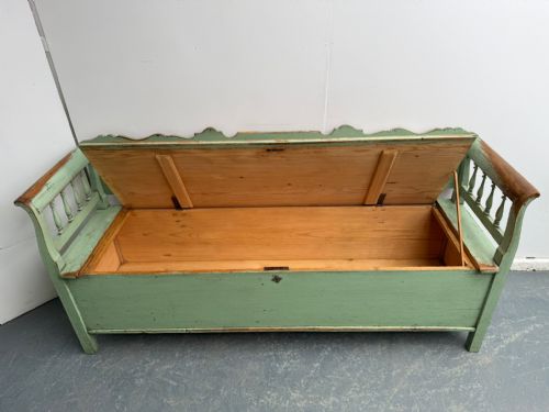 THE BEST EVER PAINTED GREEN EARLY GEORGIAN ORIGINAL HUNGARIAN 3 SEATER BENCH - ADDITIONAL PHOTO 11