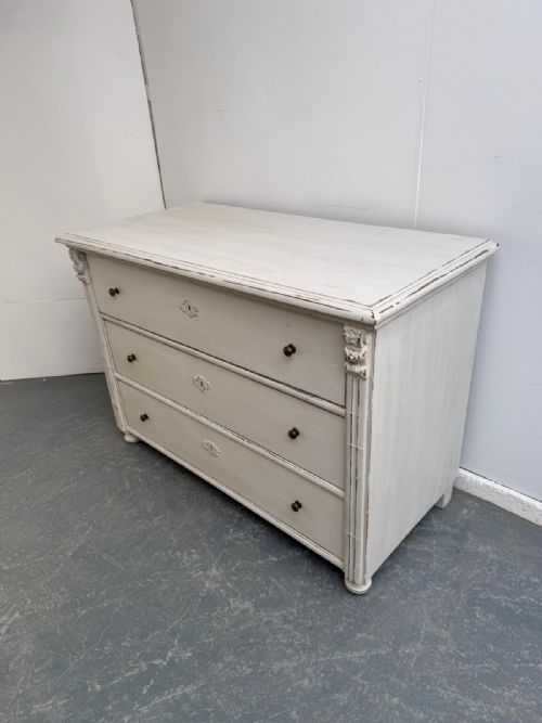 A Lovely Painted White Antique / Old Pine Genuine Hungarian Chest of Drawers