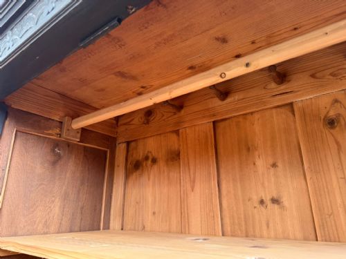 A GENUINE HUNGARIAN 1 PIECE PAINTED BLACK PINE OAK HALL WARDROBE - ADDITIONAL PHOTO 4