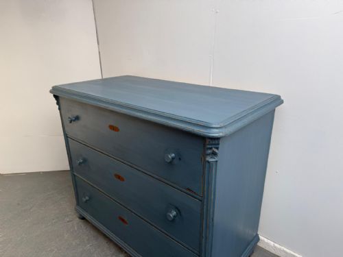A HUGE PAINTED BLUE ANTIQUE PINE GENUINE VICTORIAN HUNGARIAN CHEST OF DRAWERS - ADDITIONAL PHOTO 1