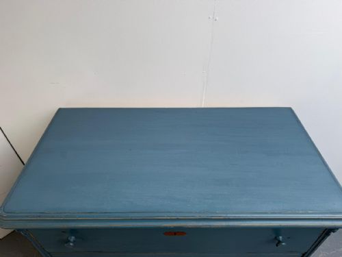 A HUGE PAINTED BLUE ANTIQUE PINE GENUINE VICTORIAN HUNGARIAN CHEST OF DRAWERS - ADDITIONAL PHOTO 3
