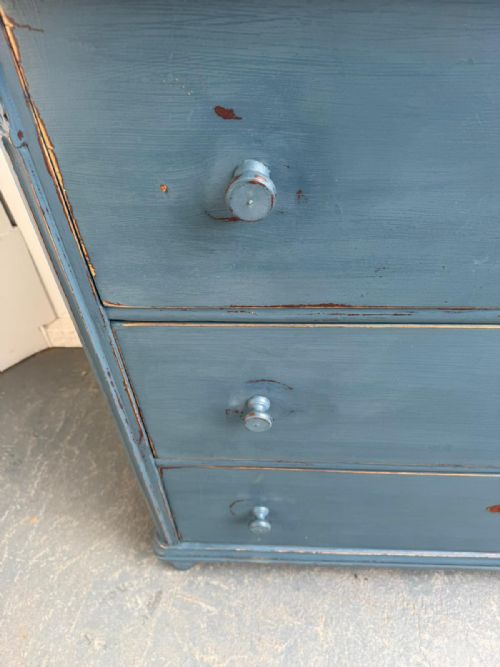 A HUGE PAINTED BLUE ANTIQUE PINE GENUINE VICTORIAN HUNGARIAN CHEST OF DRAWERS - ADDITIONAL PHOTO 4