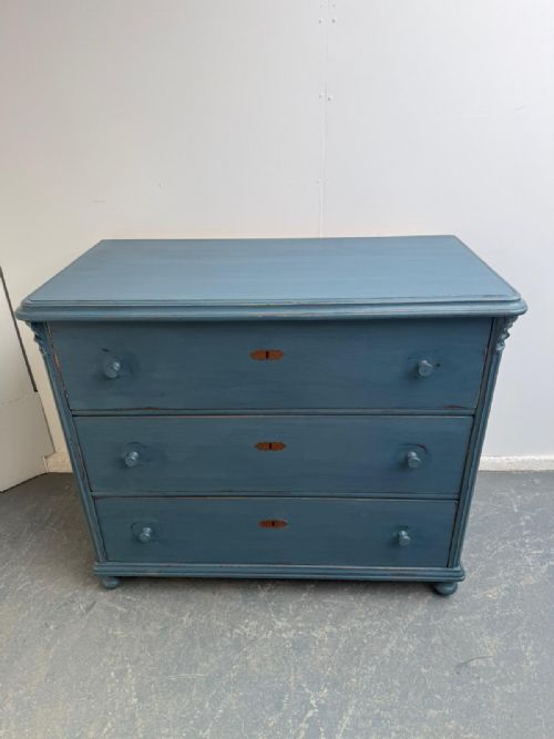 A HUGE PAINTED BLUE ANTIQUE PINE GENUINE VICTORIAN HUNGARIAN CHEST OF DRAWERS - ADDITIONAL PHOTO 5