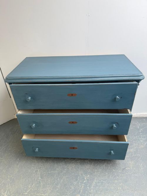 A HUGE PAINTED BLUE ANTIQUE PINE GENUINE VICTORIAN HUNGARIAN CHEST OF DRAWERS - ADDITIONAL PHOTO 8