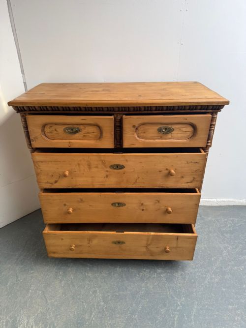 A HUGE ANTIQUE OLD PINE GENUINE VICTORIAN HUNGARIAN 5 DRAWER CHEST OF DRAWERS - ADDITIONAL PHOTO 7