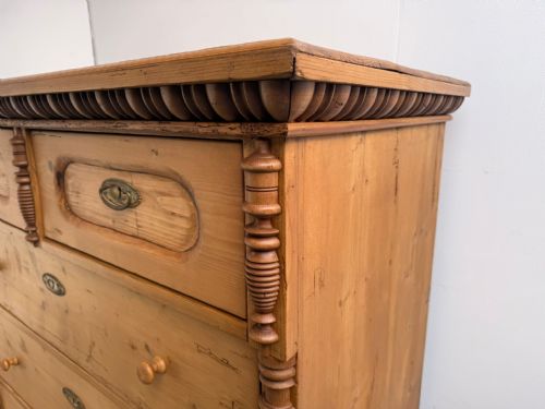 A HUGE ANTIQUE OLD PINE GENUINE VICTORIAN HUNGARIAN 5 DRAWER CHEST OF DRAWERS - ADDITIONAL PHOTO 11