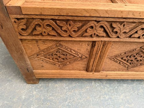 THE VERY BEST STRIPPED GOLDEN OAK 1920S CARVED 2 SEATER HALL BOX SETTLE - ADDITIONAL PHOTO 6