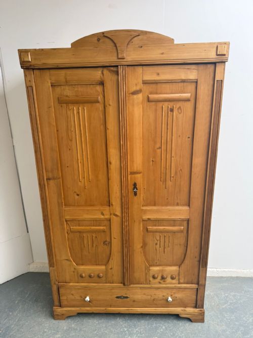 A LOVELY WAXED GENUINE HUNGARIAN VICTORIAN 1 PIECE 2 DOOR HALL WARDROBE - ADDITIONAL PHOTO 1
