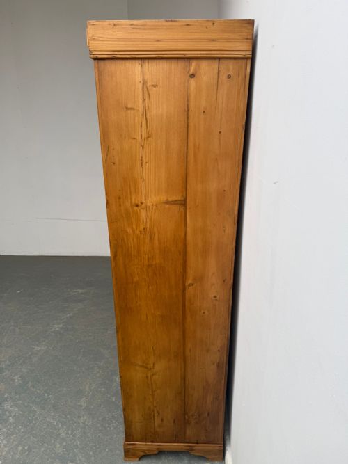A LOVELY WAXED GENUINE HUNGARIAN VICTORIAN 1 PIECE 2 DOOR HALL WARDROBE - ADDITIONAL PHOTO 3
