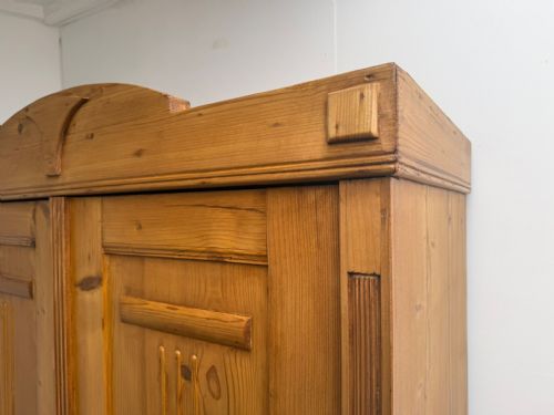 A LOVELY WAXED GENUINE HUNGARIAN VICTORIAN 1 PIECE 2 DOOR HALL WARDROBE - ADDITIONAL PHOTO 5
