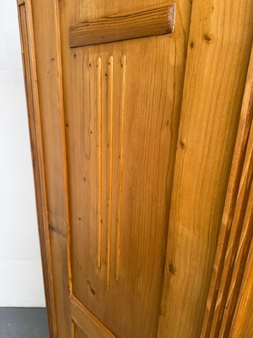 A LOVELY WAXED GENUINE HUNGARIAN VICTORIAN 1 PIECE 2 DOOR HALL WARDROBE - ADDITIONAL PHOTO 10