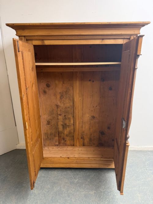 A SUPERB WAXED GENUINE HUNGARIAN GEORGIAN 1 PIECE 2 DOOR HALL WARDROBE - ADDITIONAL PHOTO 5