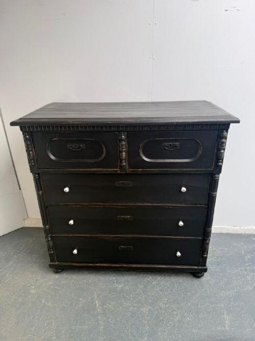 MASSIVE ANTIQUE PINE HUNGARIAN VICTORIAN PAINTED BLACK 5 DRAWER CHEST OF DRAWERS - ADDITIONAL PHOTO 9