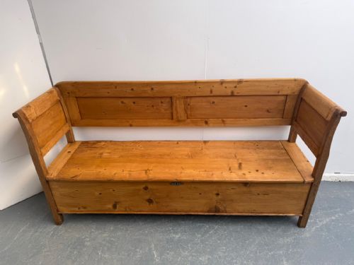 A LOVELY ORIGINAL HUNGARIAN ANTIQUE OLD PINE WAXED GEORGIAN 3 SEATER BENCH - ADDITIONAL PHOTO 5