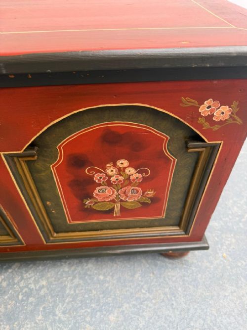 A PRETTY PAINTED ANTIQUE OLD PINE GENUINE HUNGARIAN SMALL BOX - ADDITIONAL PHOTO 6