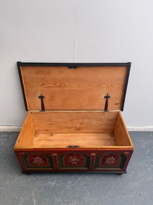 A PRETTY PAINTED ANTIQUE OLD PINE GENUINE HUNGARIAN SMALL BOX - ADDITIONAL PHOTO 7