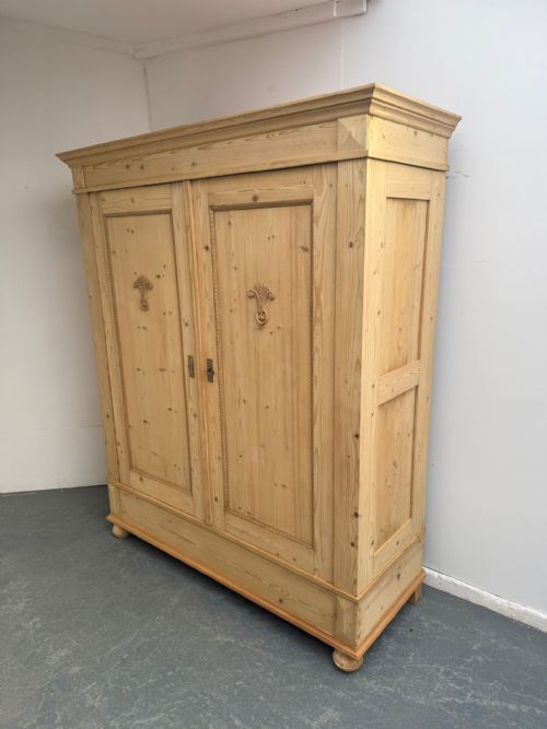 A Quality Large Antique Victorian Pine Panelled Knockdown Wardrobe to Paint /Wax