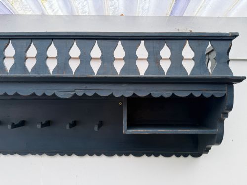 A BEAUTIFULLY PAINTED HUNGARIAN ORIGINAL PAINTED BLUE ANTIQUE PINE COAT RACK - ADDITIONAL PHOTO 6