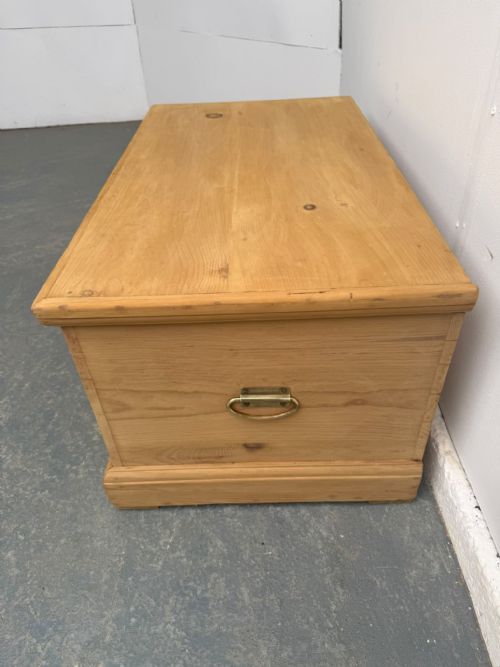A CUTE LOVELY WAXED ANTIQUE OLD PINE VICTORIAN BOX - ADDITIONAL PHOTO 5