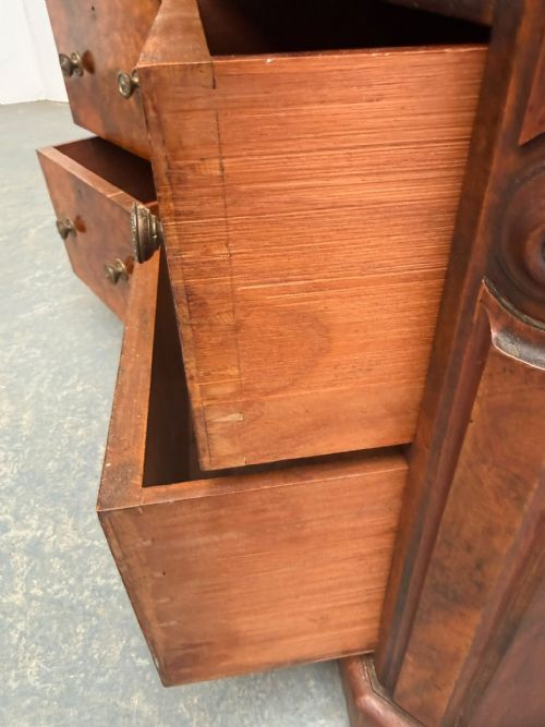 A CRACKING PAIR OF BURR WALNUT 4 DRAWER VICTORIAN BEDSIDE CABINETS - ADDITIONAL PHOTO 8