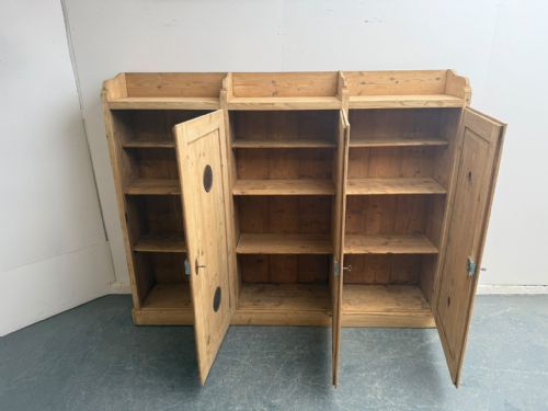 A RARE VICTORIAN ANTIQUEOLD PINE SHALLOW VENTED KITCHEN CUPBOARD TO WAXPAINT - ADDITIONAL PHOTO 8
