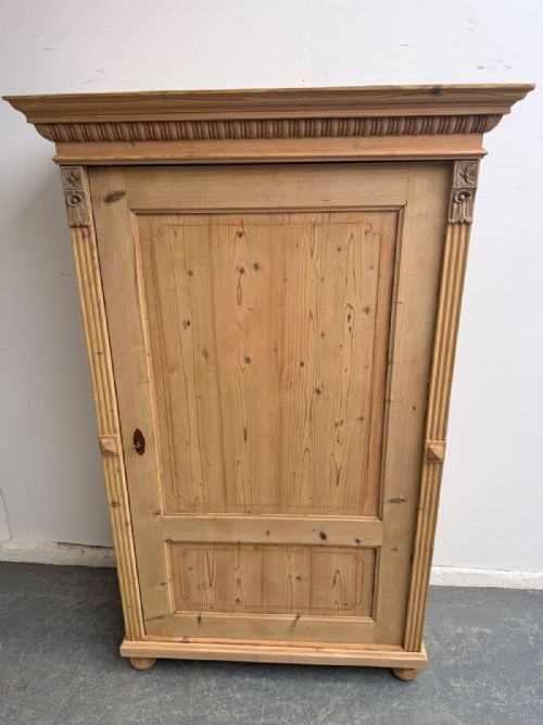 A REALLY PRETTY ANTIQUE OLD PINE VICTORIAN 1 DOOR CARVED CUPBOARD TO WAXPAINT - ADDITIONAL PHOTO 5