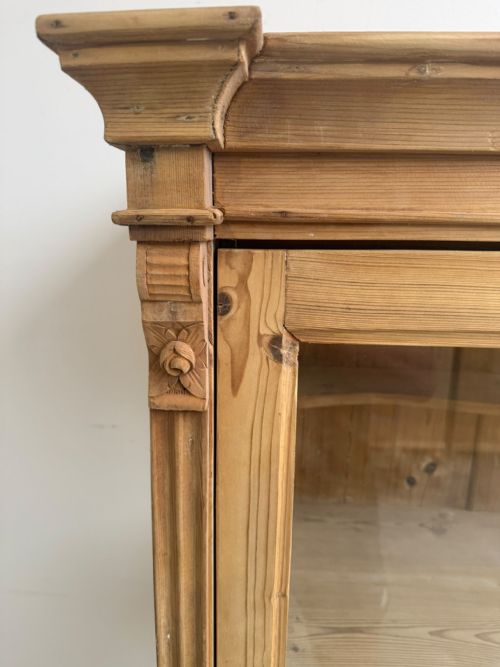 A SUPERB VICTORIAN ANTIQUE OLD PINE GLAZED FLAT DISPLAY CABINET TO WAX PAINT - ADDITIONAL PHOTO 1