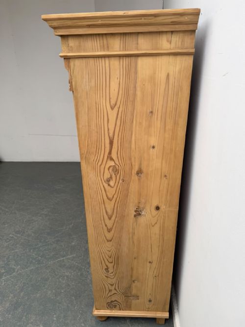 A MINT CLEAN ANTIQUE OLD PINE VICTORIAN LOW WIDE 1 DOOR CUPBOARD TO WAXPAINT - ADDITIONAL PHOTO 7