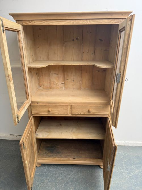 AN EARLY VICTORIAN ANTIQUE PINE 4 DOOR GLAZED DISPLAY CABINET TO WAX PAINT - ADDITIONAL PHOTO 8