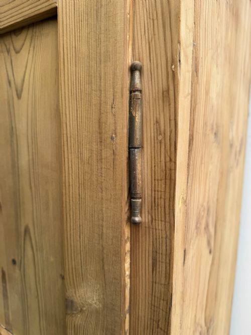 A RARE TALL NARROW ANTIQUE PINE 1 DOOR VICTORIAN STORAGE CUPBOARD TO WAXPAINT - ADDITIONAL PHOTO 3