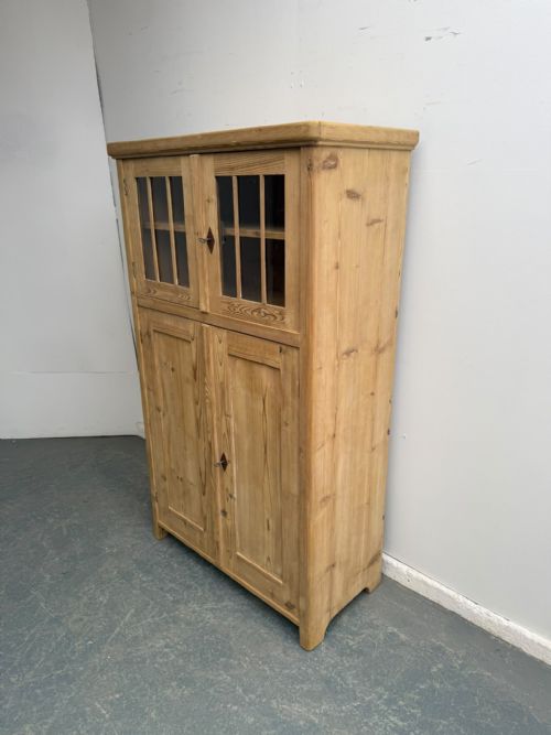 A FABULOUS VICTORIAN ANTIQUE PINE 4 DOOR GLAZED STORAGE CABINET TO WAXPAINT