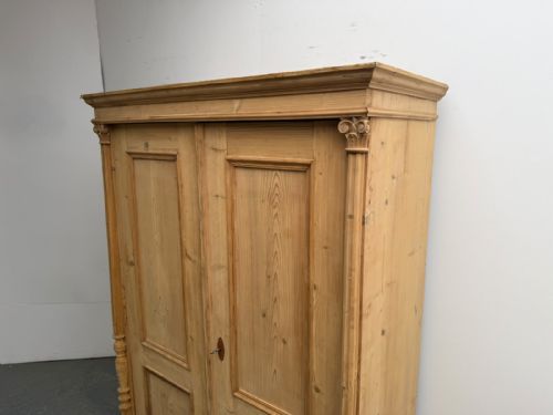 AN AMAZING EARLY VICTORIAN ANTIQUE PINE ADJUSTABLE STORAGE CUPBOARD TO WAXPAINT - ADDITIONAL PHOTO 1