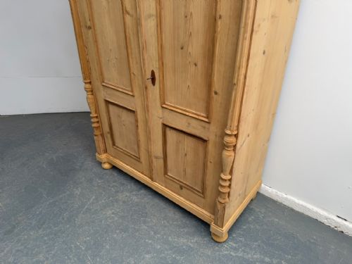 AN AMAZING EARLY VICTORIAN ANTIQUE PINE ADJUSTABLE STORAGE CUPBOARD TO WAXPAINT - ADDITIONAL PHOTO 2