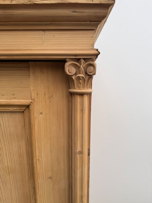 AN AMAZING EARLY VICTORIAN ANTIQUE PINE ADJUSTABLE STORAGE CUPBOARD TO WAXPAINT - ADDITIONAL PHOTO 10