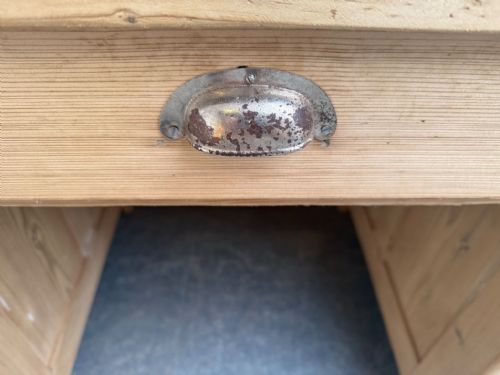 A TOP QUALITY ANTIQUE OLD PINE VICTORIAN 9 DRAWER LARGE DESK TO WAX PAINT - ADDITIONAL PHOTO 7