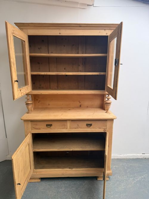 A TRULY SUPERB ANTIQUE OLD PINE VICTORIAN FRENCH KITCHEN DRESSER TO WAX PAINT - ADDITIONAL PHOTO 7