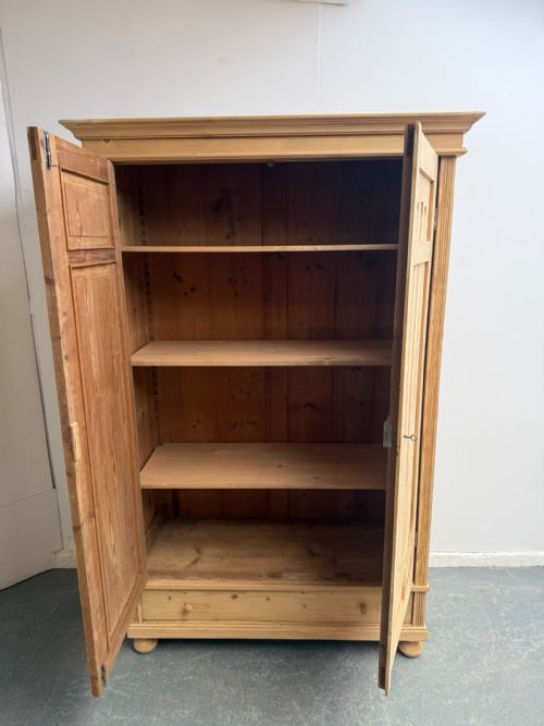A TRULY SUPERB ARTS CRAFTS ANTIQUE OLD PINE 1 PIECE WARDROBE TO WAXPAINT - ADDITIONAL PHOTO 10