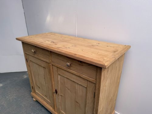 A LARGE TALL VICTORIAN ANTIQUE PINE 2 DOOR 2 DRAWER DRESSER BASE TO WAX PAINT - ADDITIONAL PHOTO 1
