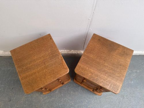 A QUALITY PAIR OF LIGHT OAK 3 DRAWER SMALL WAXED VICTORIAN BEDSIDE CABINETS - ADDITIONAL PHOTO 5